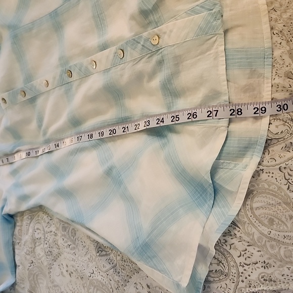 Soft Surroundings pearl button‎ down top pale blue white plaid womens ext… - Picture 13 of 13
